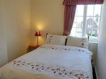 Port Sunlight Holiday Cottages Bebington 3*,